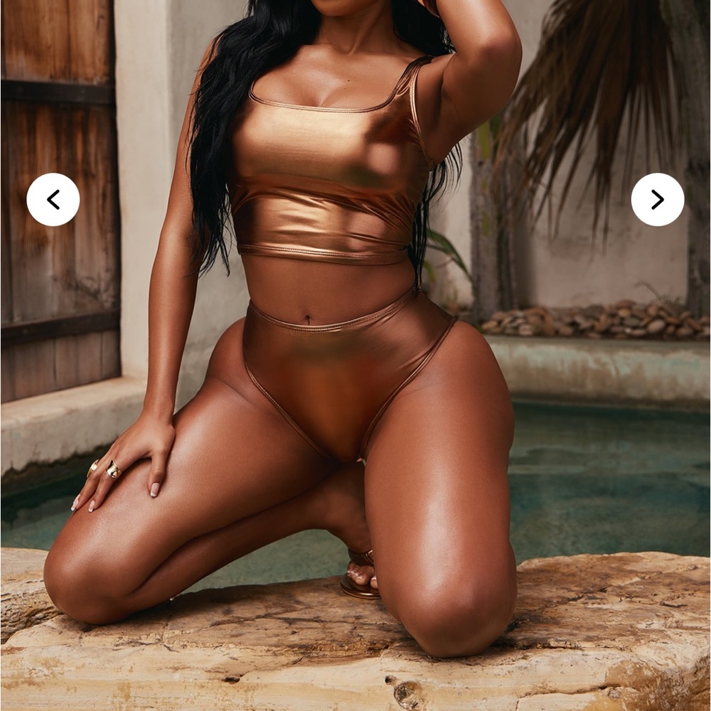Metallic High Rise Bikini Bottom - Picture 3 of 4